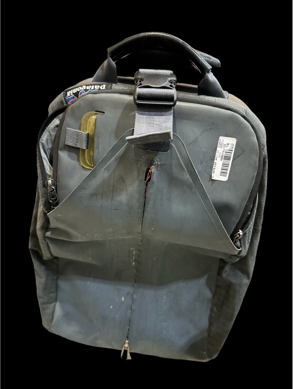 PATAGONIA Grey Weathershed  Rolling Wheel Duffel Travel Luggage Case Logo